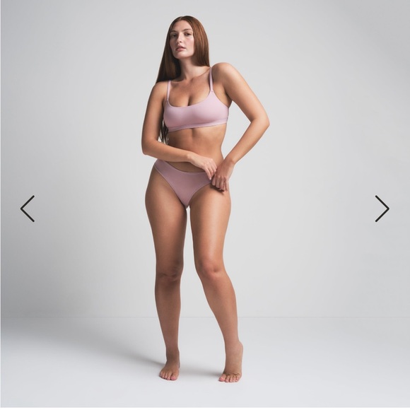 FITS EVERYBODY SCOOP BRALETTE
DUSK - Picture 4 of 5